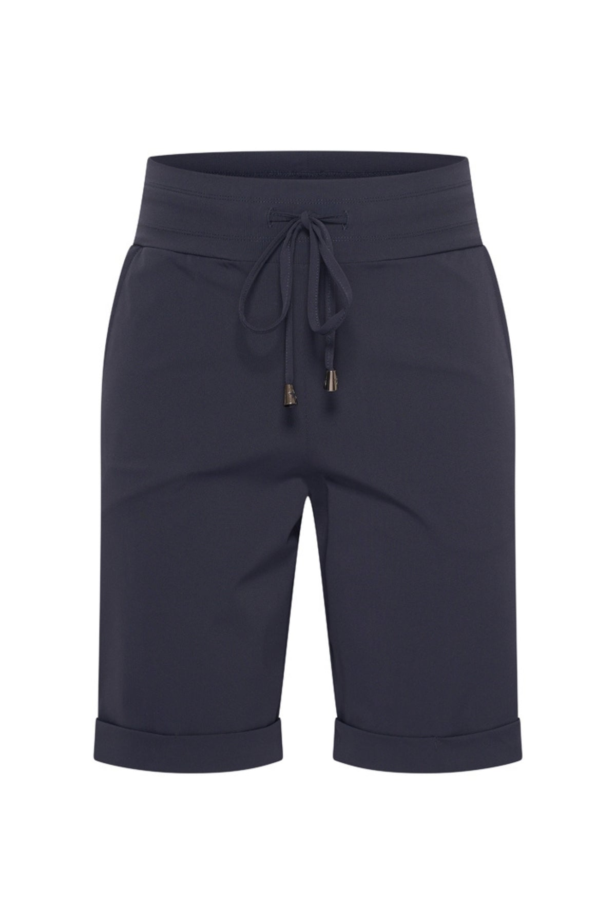 Navy blauwe travel short van Mi Piace, casual kort broek met elastische taille en praktische pasvorm.