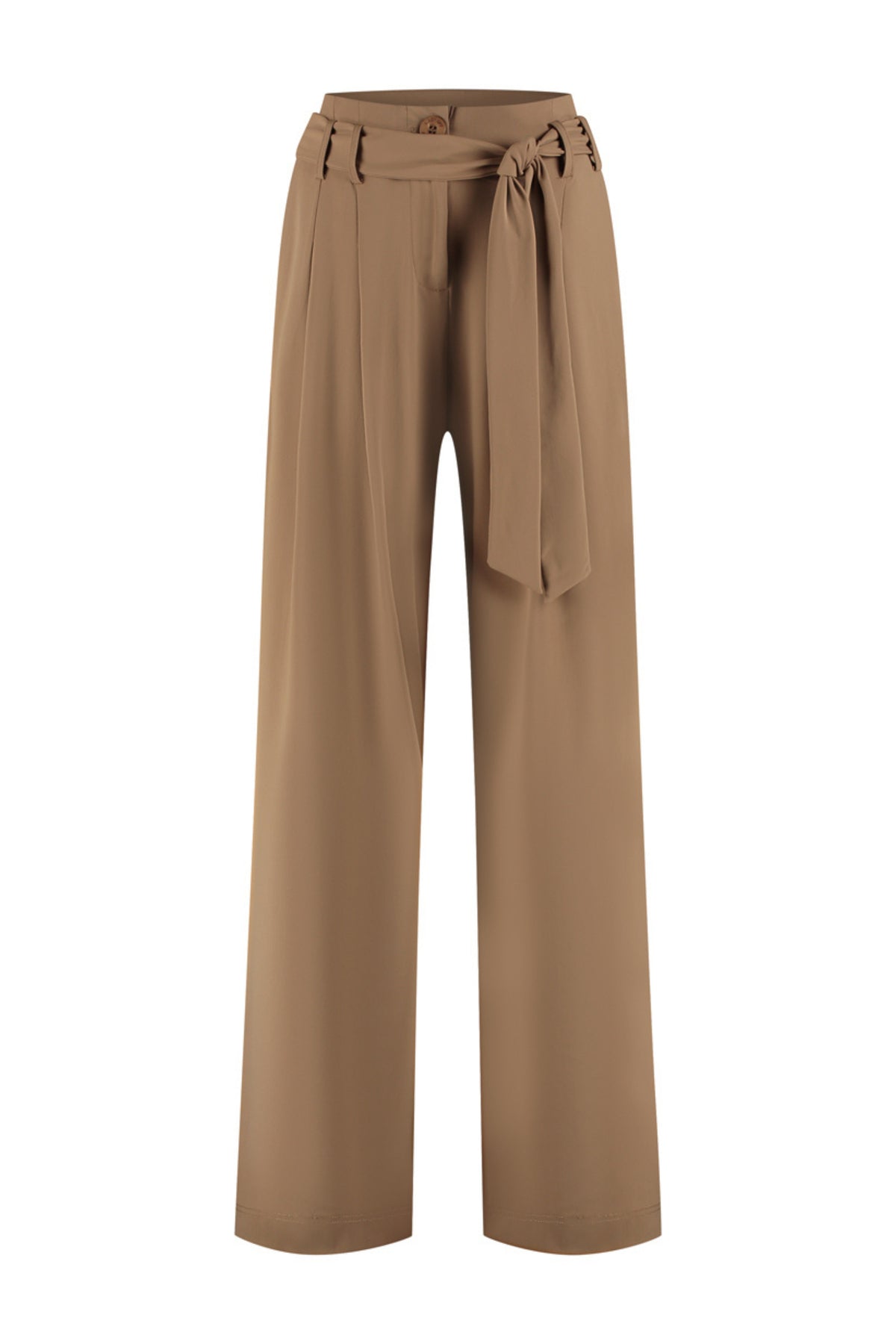 Lady Day reisbroek Steph in mocha kleur met elastische taille en comfortabele pasvorm, ideaal voor reizen en dagelijks gebruik.