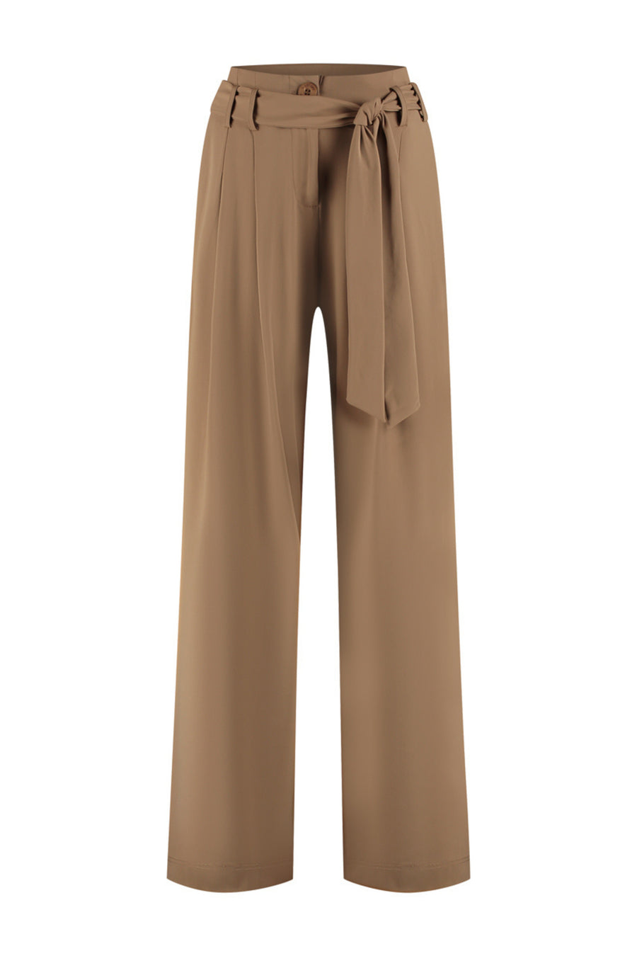 Lady Day reisbroek Steph in mocha kleur met elastische taille en comfortabele pasvorm, ideaal voor reizen en dagelijks gebruik.