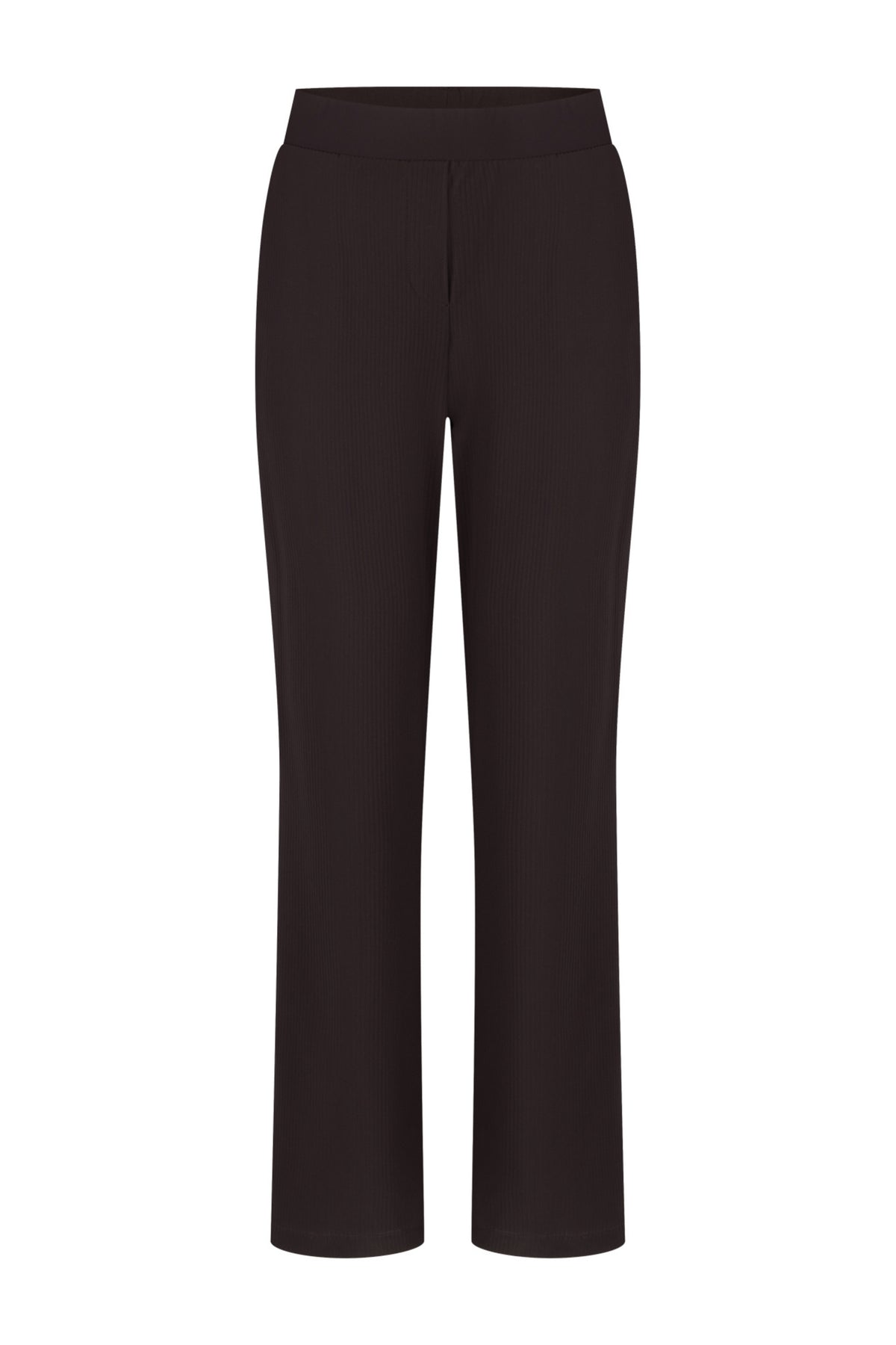 Zoso Travel Broek Jaimy Espresso 264 in donkerbruin met elastische taille en praktische zakken, geschikt voor reizen en dagelijks gebruik.