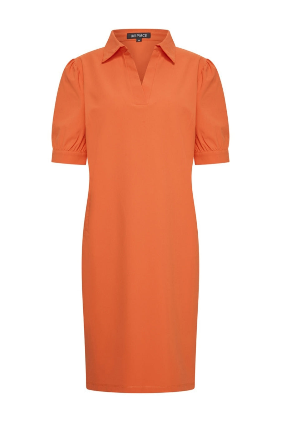 Oranje polo travel jurk van Mi Piace met korte mouwen en elegante snit, geschikt voor casual en vakantie gelegenheden.