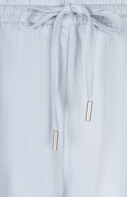 EsQualo Broek Elastic Fine Crinkle Light Blue SP26.10041 Stretchshop.nl