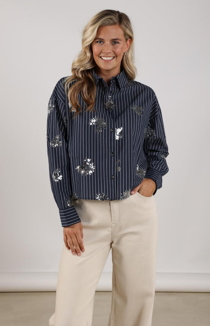 Nukus Blouse Tessa Paillet Navy NKS02151 Stretchshop.nl