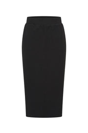 Zwarte sweatrok van Mi Piace met elastische taille en comfortabele pasvorm, gedragen door een model.