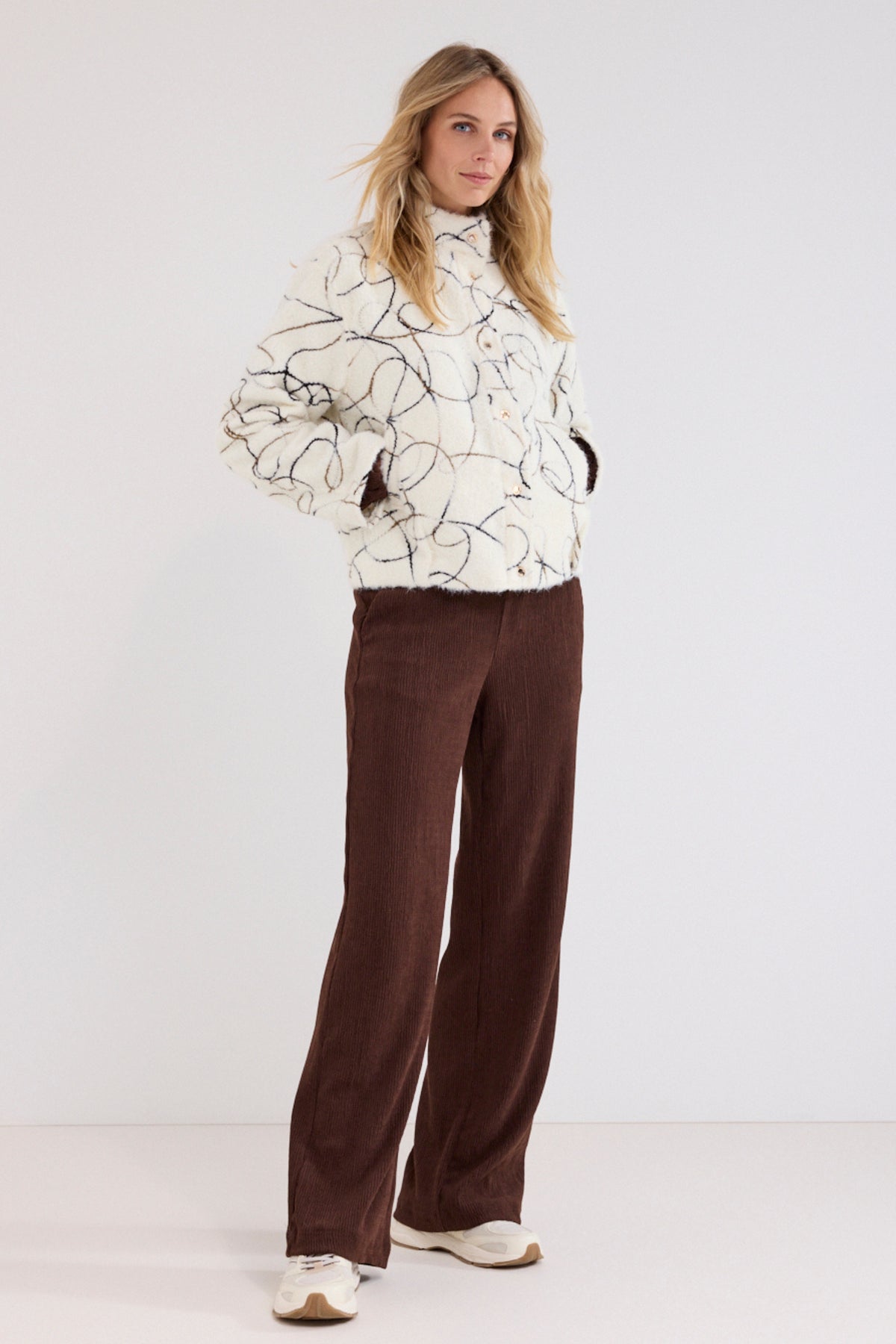 Tramontana graphic teddy snow jas met kleurrijk print en zachte teddy stof, winterkleding voor dames en heren.