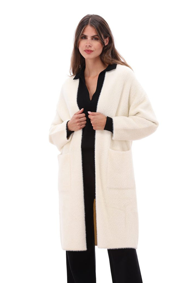 Vest Lang Met Wijde Mouwen Ecru B819