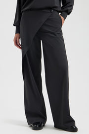 Lady Day Travel Broek Elliot Smokey L14.475.3601, comfortabele reisbroek met strakke pasvorm en in stijlvolle grijstint.
