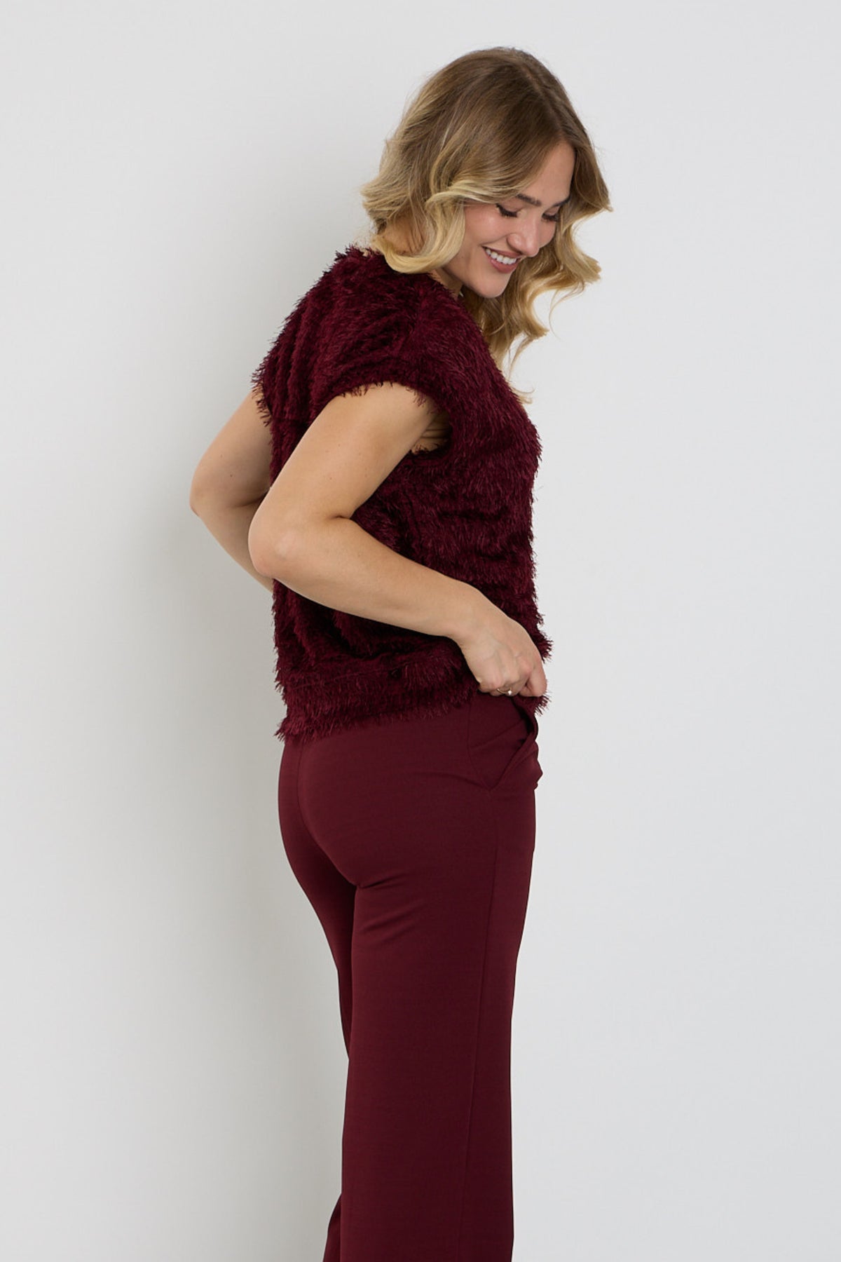 Lichte, fluffy portgilet van Enjoy met zachte textuur en comfortabele pasvorm, geschikt voor casual en winterdagen.