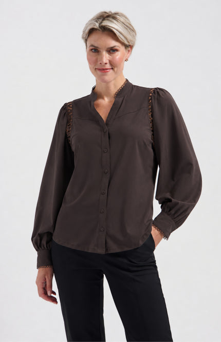 Travel Blouse Tammy Dark Brown L30-375-3516