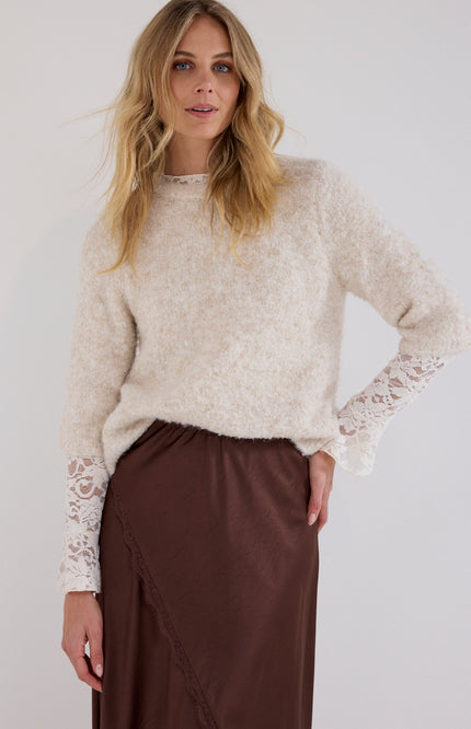 Top Velvet Stretch Lace Snow C65-21-401