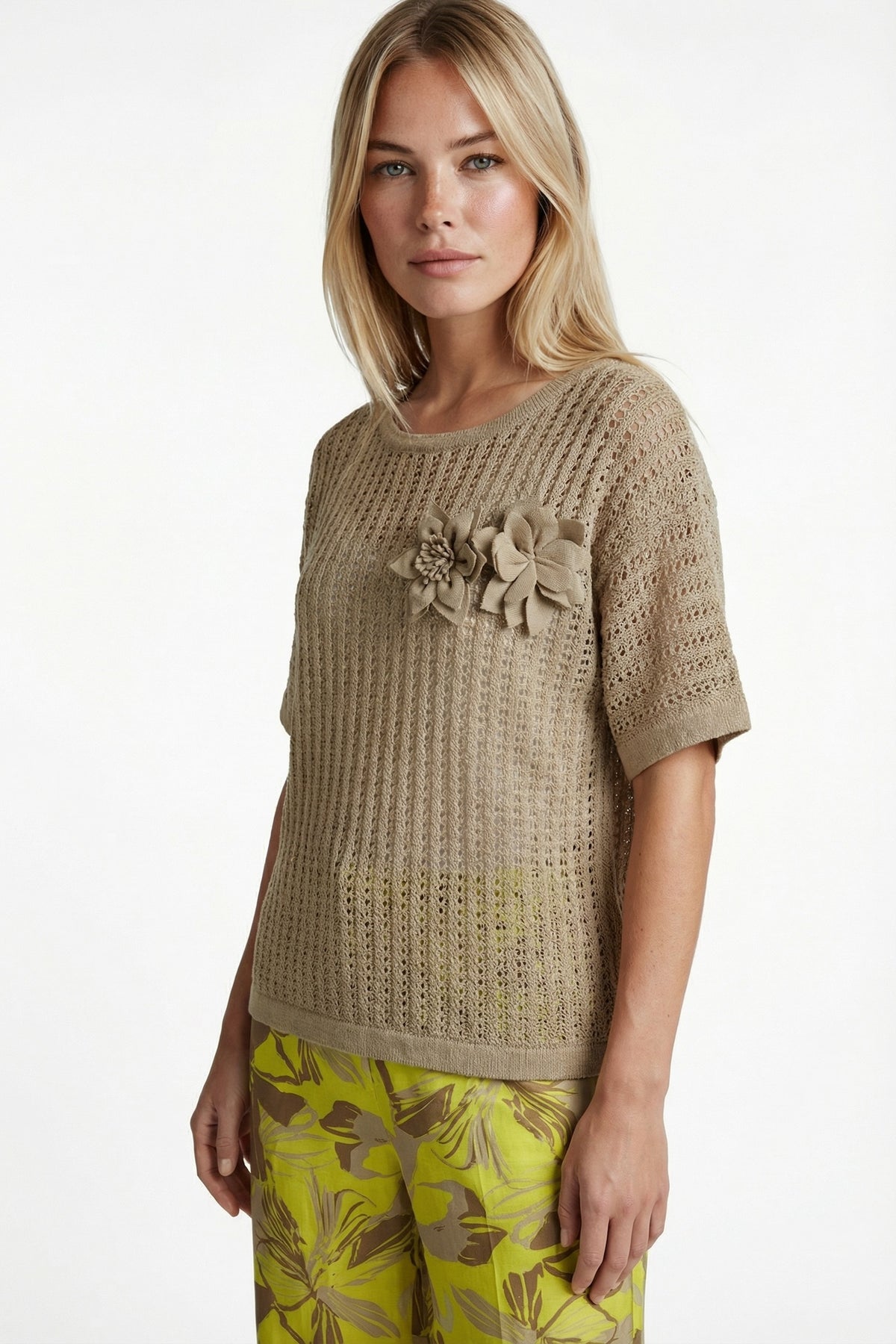 G-maxx Vanja brei top in nude oat kleur, lichte en comfortabele dames top met zachte stof en stijlvolle pasvorm.