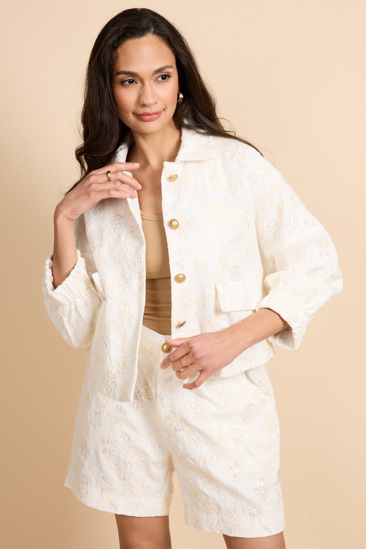 G-maxx Delara Offwhite jas met capuchon en rits, stijlvolle en comfortabele buitenjas voor dames