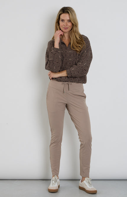 Travel Broek Amber Taupe