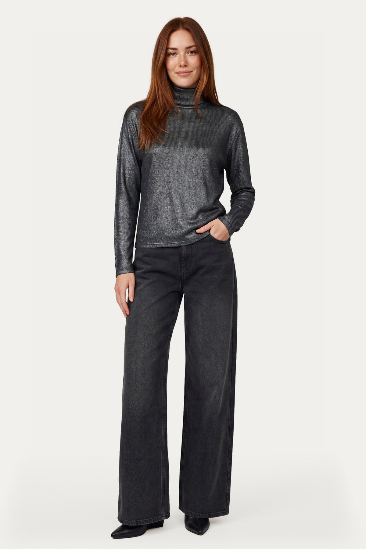 G-maxx Top Fifer Zwart, stijlvolle dames top met ronde hals en lange mouwen, geschikt voor casual en feestelijke outfits