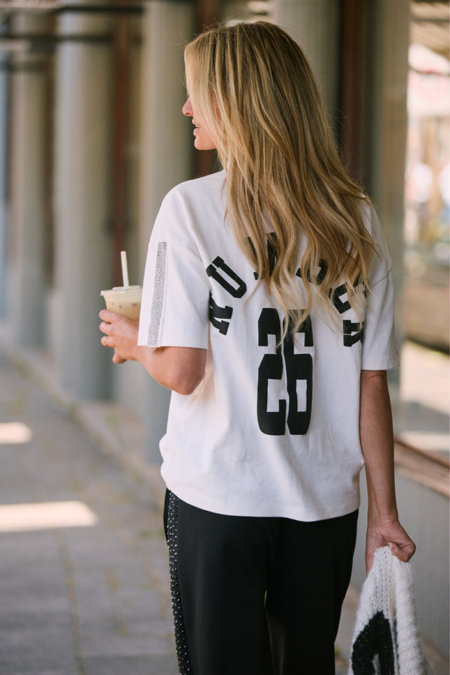 T-Shirt Kailey Offwhite Black A26