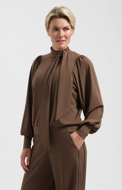 Travel Top Harlow Truffle L24.275.3619