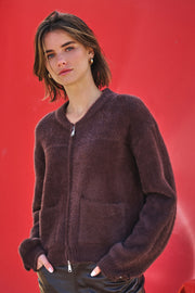 Rino & Pelle Bento Coffee Roast vest in donkerbruin met ritssluiting en gewatteerd design, geschikt voor koude dagen.