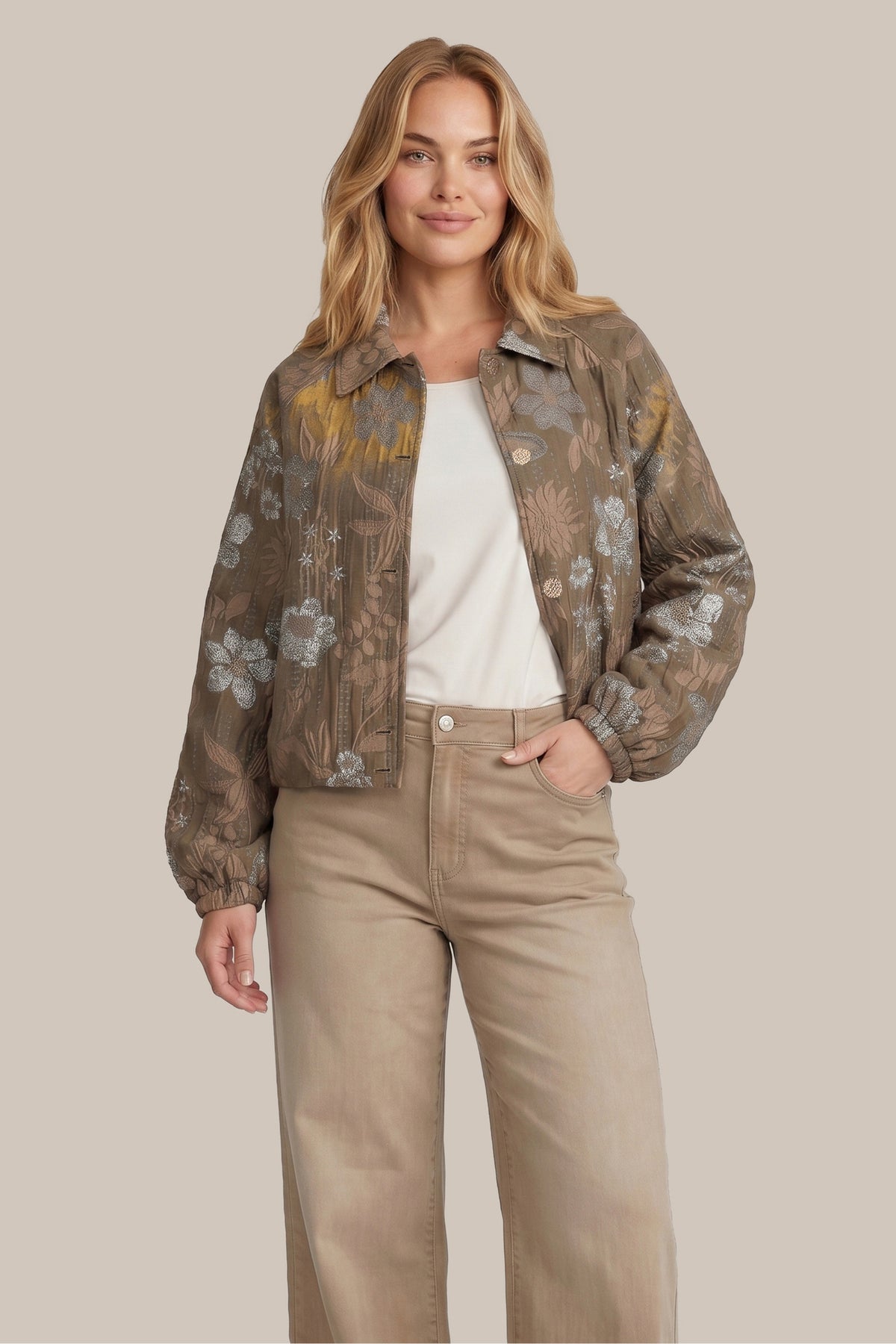 G-maxx Neona lichte camel jeans met rechte snit en denim stof, zichtbaar op de afbeelding.