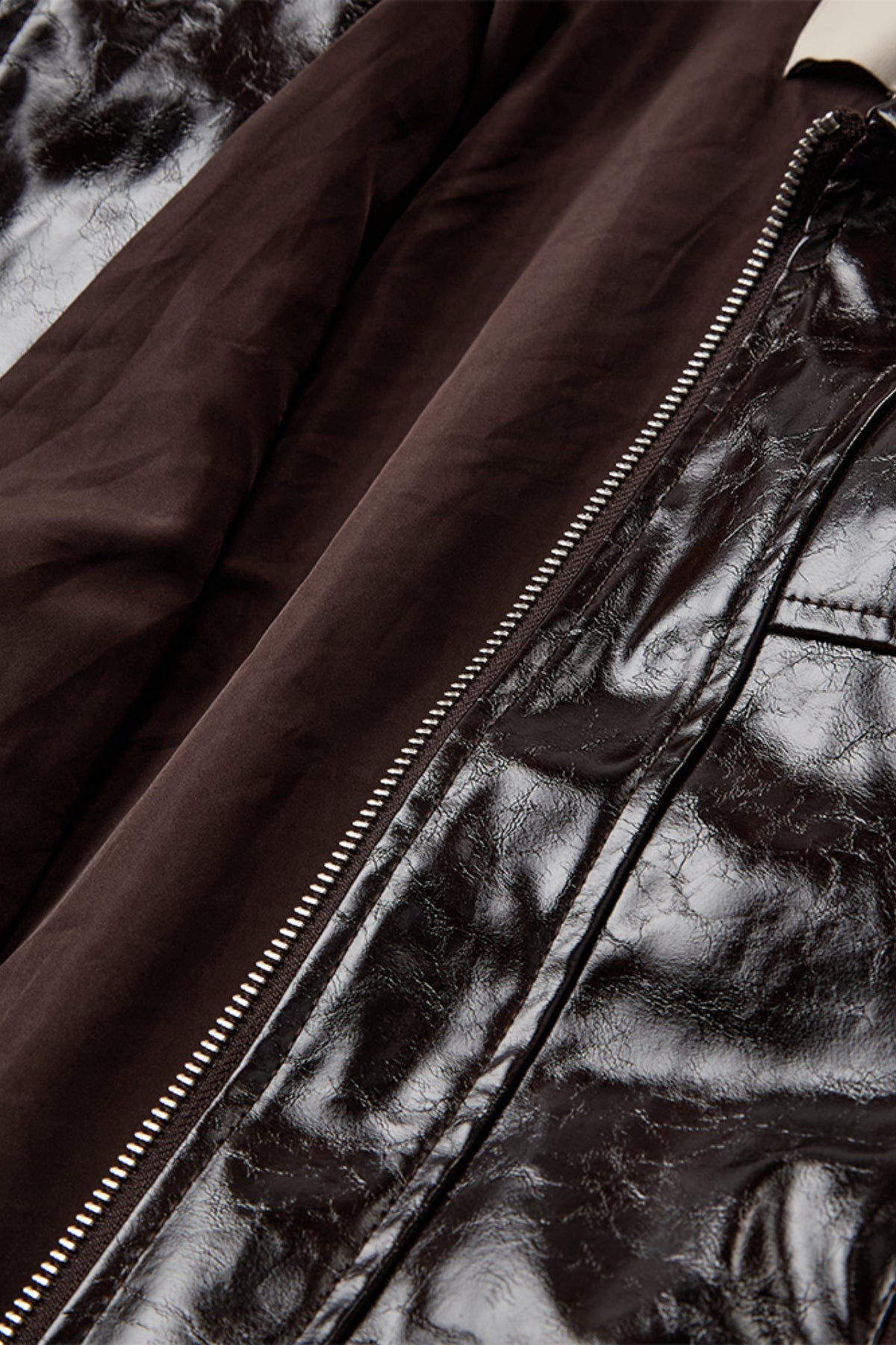 Freequent Fqjanny Mole jacket voor dames, waterdicht en warm, met capuchon en ritssluiting, geschikt voor winterweer.