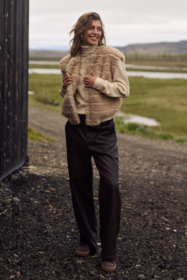 Broek Fenna Dark Chocolate NKF09007