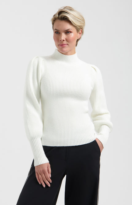 Top Debby Champagne L28.601.3669