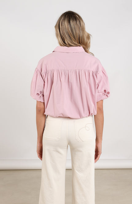 Nukus Blouse Leia SS Blush NKS02127 Stretchshop.nl