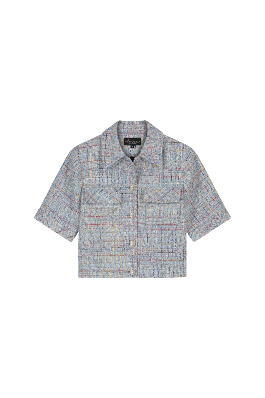 Blauwe Bouclé jas Babs van Elvira Casuals met dubbele knopen en ronde hals, gedragen door een model.