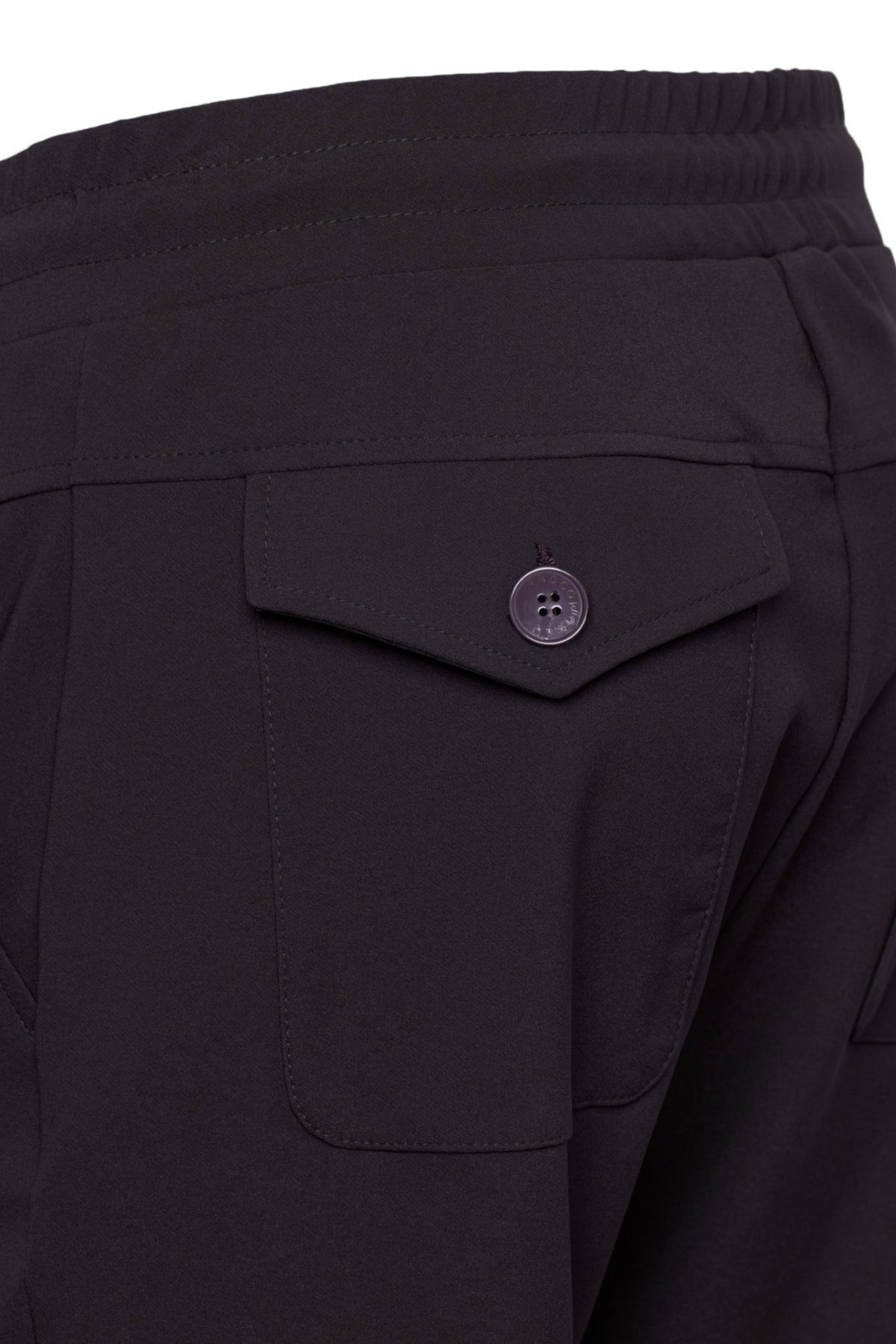 Donkere paarse heavy travel broek Penny van &Co Woman, comfortabel en stijlvol voor reizen en dagelijks gebruik.