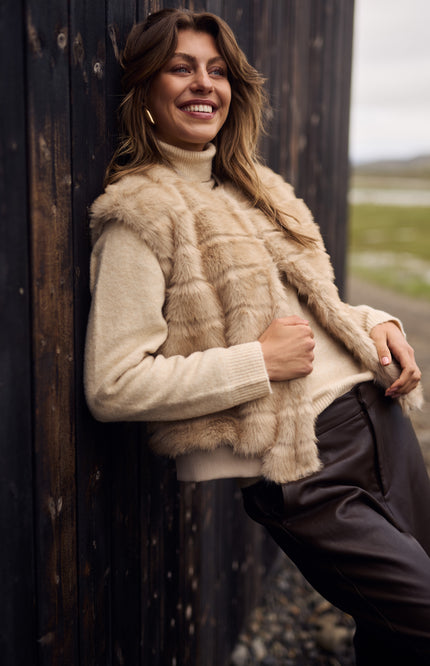 Trui Steffie Sand NKF03004