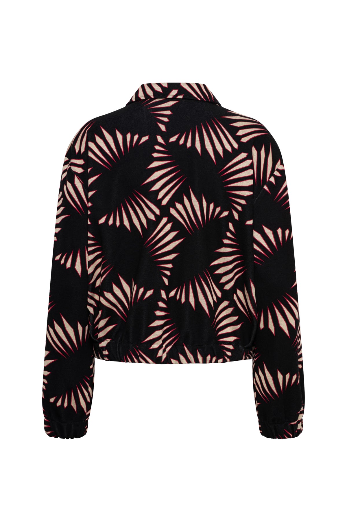 Ziga Graphic Black Multi jas van &Co woman met kleurrijk grafisch ontwerp en capuchon, geschikt voor casual draagstijl.