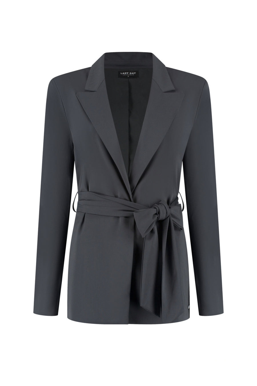 Lady Day Travel Blazer Carmen Smokey L46.475.3604, donkergrijze stijlvolle dames-jas met knopen en revers, close-up van de stof.