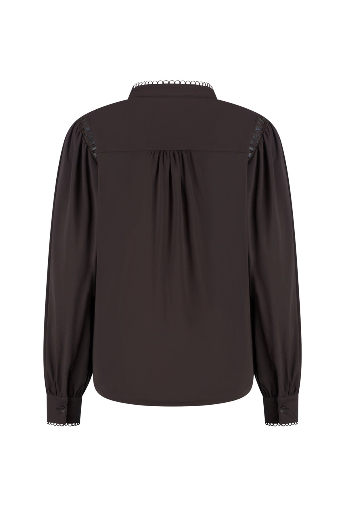 Lady Day Travel blouse Tammy in donkerbruin met lange mouwen en knoopsluiting, stijlvolle blouse voor reizen.