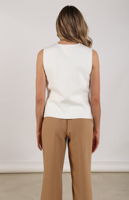 Nukus Gilet Vera Offwhite NKS08023 Stretchshop.nl