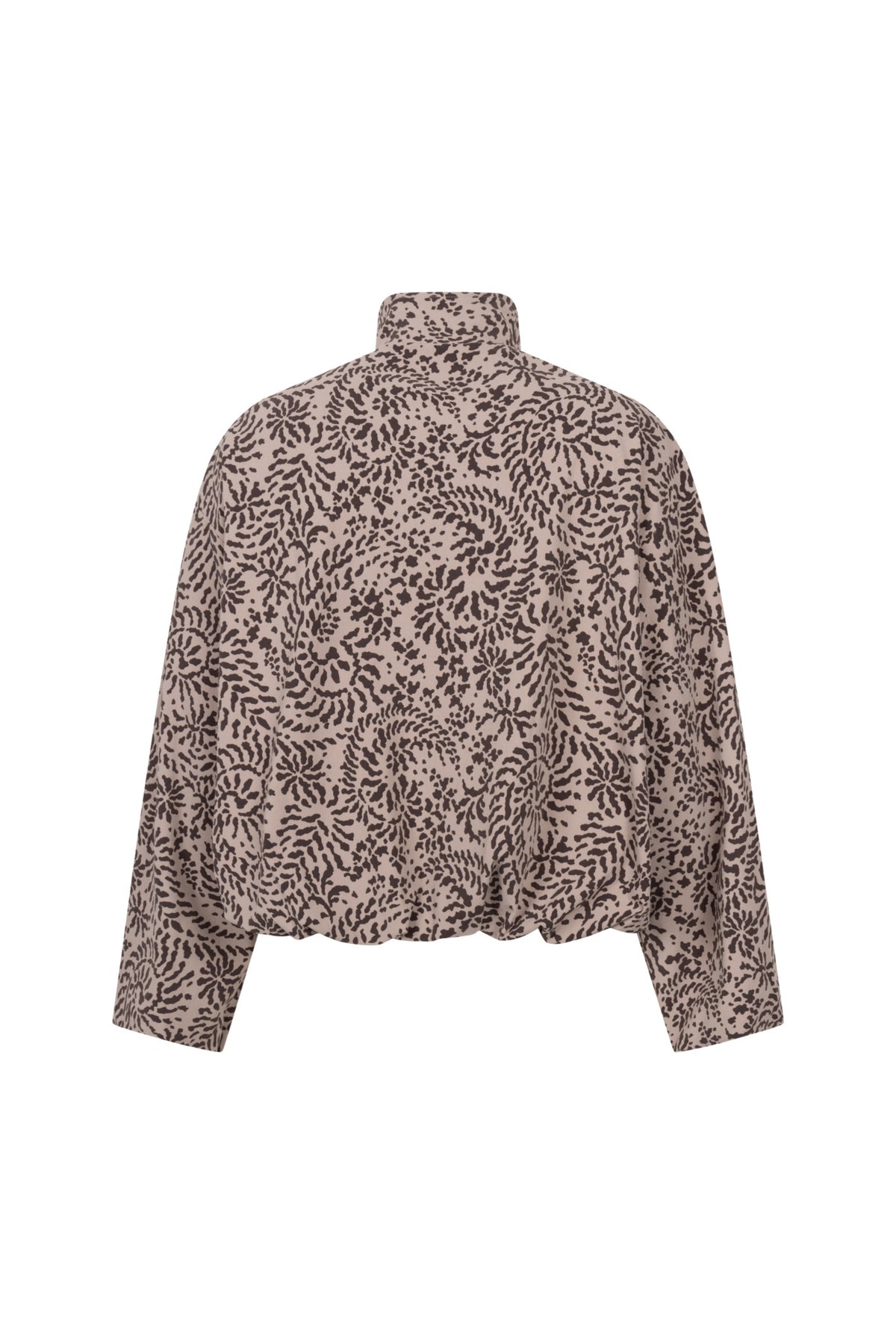 Zoso Travel Jack Gwen Taupe Espresso, lichtgewicht reissjacket met capuchon en praktische zakken, zichtbaar in de afbeelding.