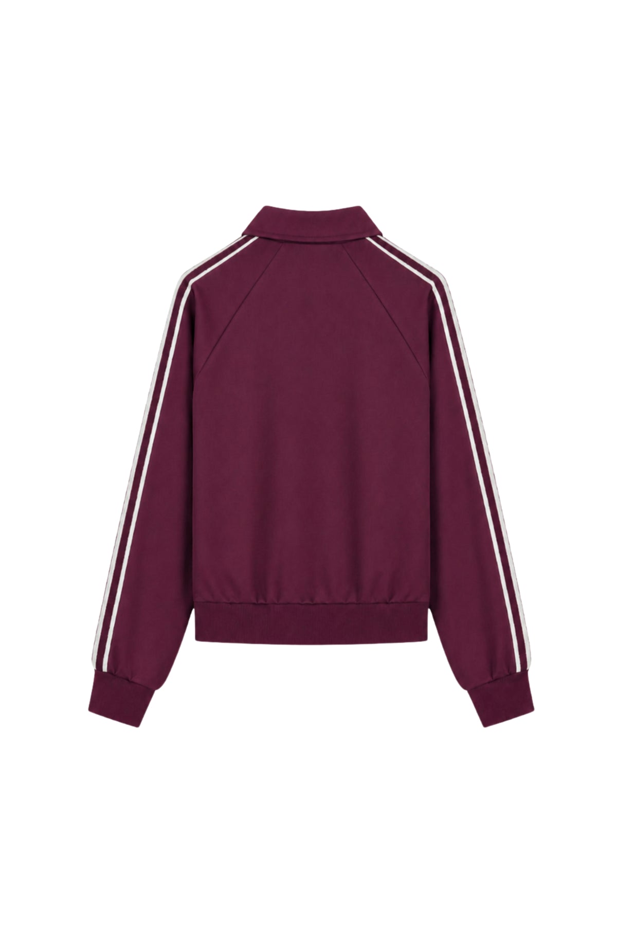 Elvira Casuals Zola jas in merlot kleur, lichte winterjas met capuchon en rits, gedragen door een model.