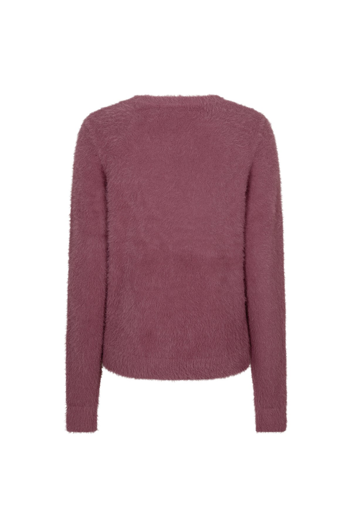 Zachte mauve top van Red Button met fuzzy textuur, gedragen door een model, close-up van het kledingstuk.