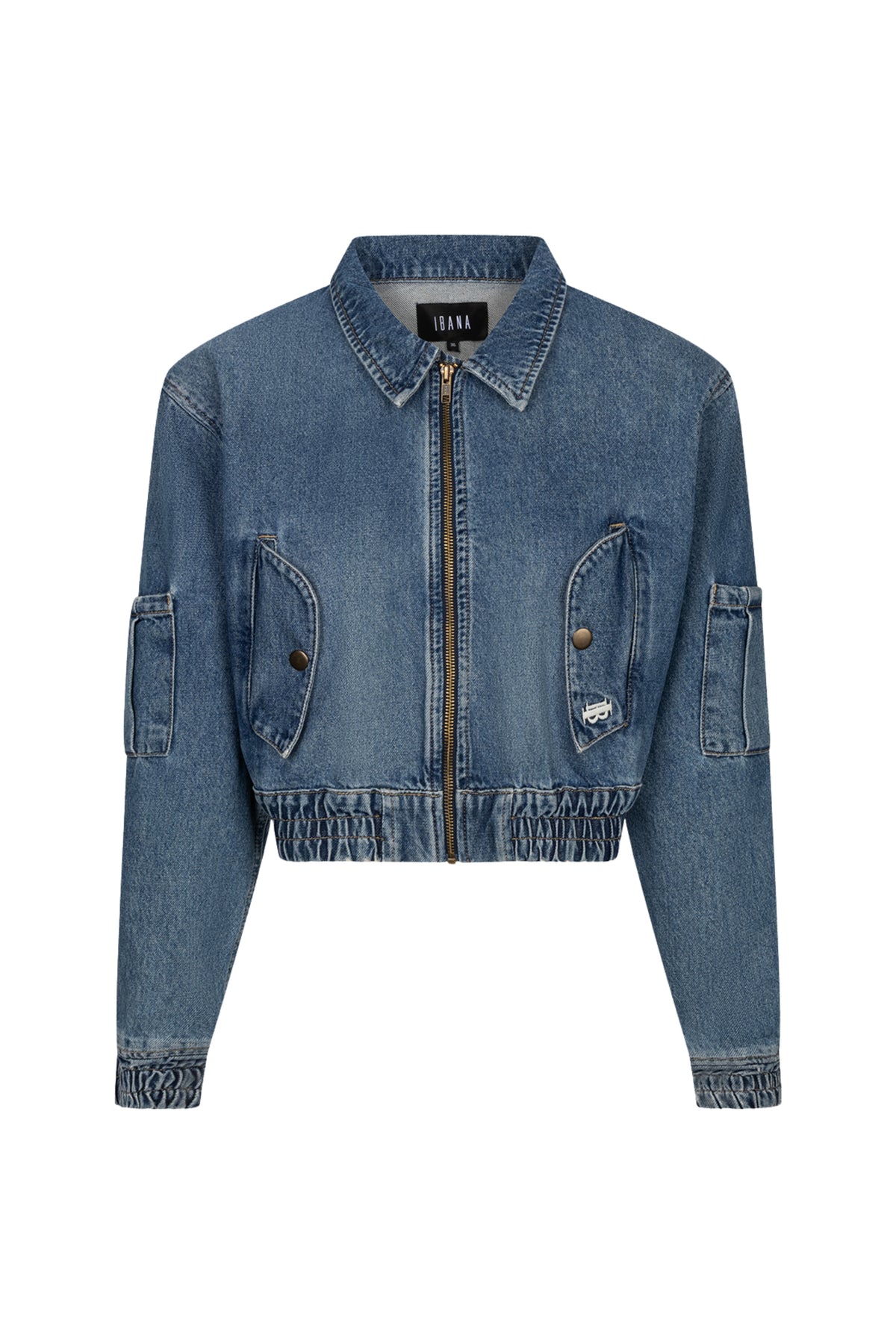 Ibana Joseph Piedra Denim jas met klassieke blauwe denim stof en moderne snit, zichtbaar op de afbeelding.