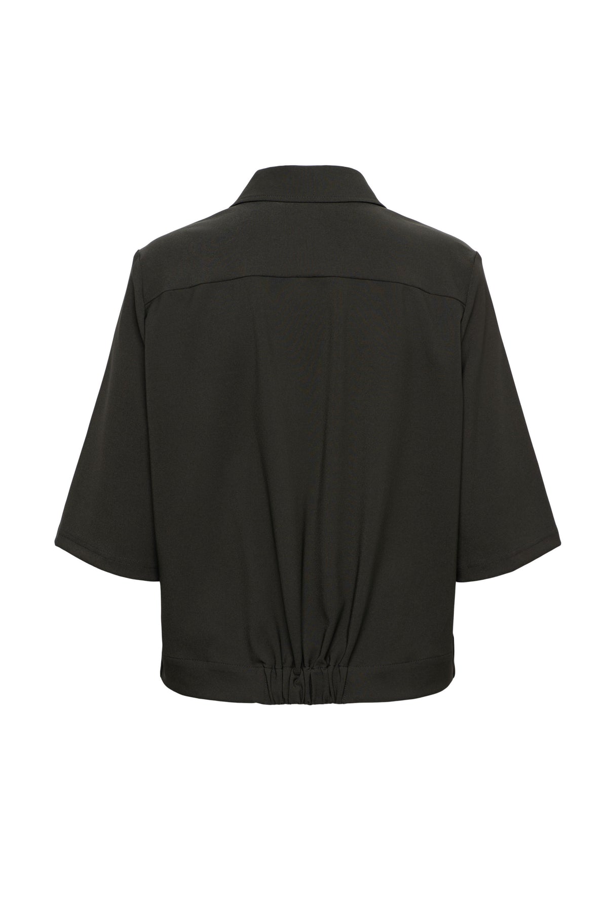 Donker kaki Ginni jas voor dames van &Co woman, met ritssluiting en kraag, gedragen door een model.