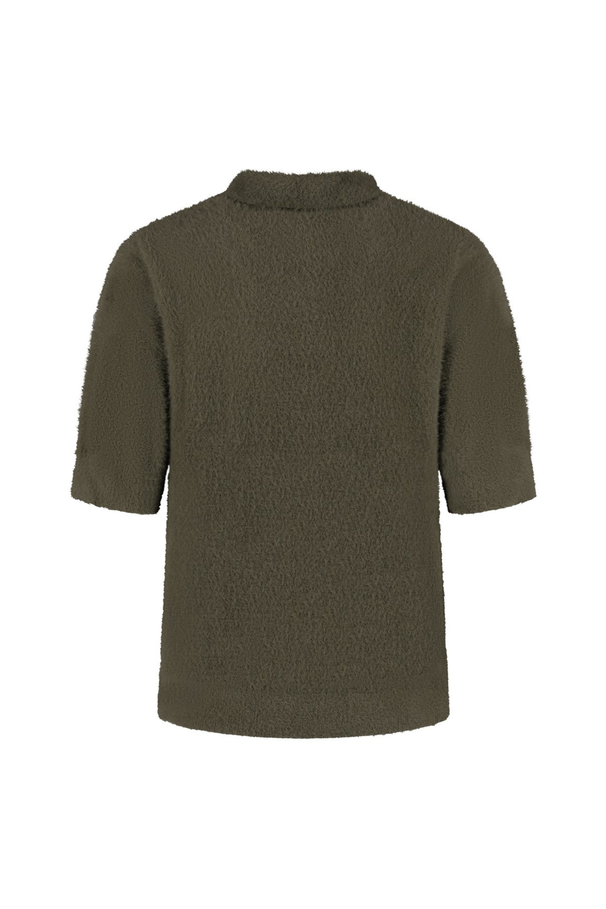Lady Day Top Tesely Deep Forest L28-601-3478, close-up van de groene, getextureerde top met fijne details en ronde halslijn