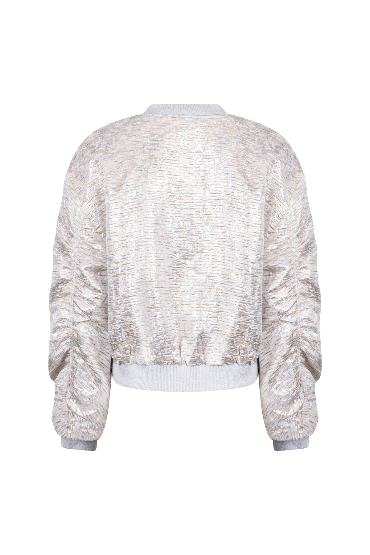 Nukus Babette Silver Camel jas met gewatteerde stijl en zachte textuur, zichtbaar op de afbeelding.