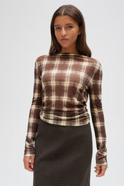 Zwart Opus T-Shirt Secki met ronde hals en korte mouwen, casual stijl, gedragen door een model.