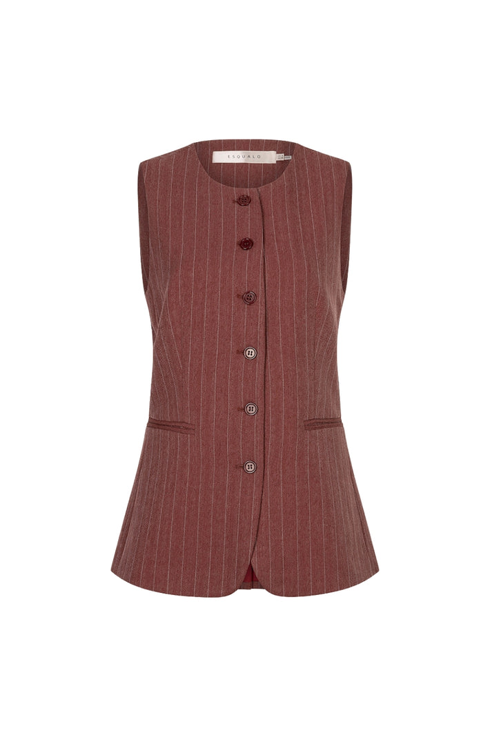 Heren gilet in herringbone patroon van EsQualo, in merlot kleur, met knopen en stijlvolle pasvorm, zichtbaar in de afbeelding.