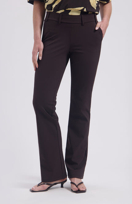 Lady Day Travel Broek Poppy Dark Brown L14-475-3201 Stretchshop.nl