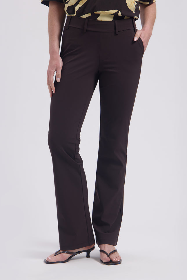 Lady Day Travel Broek Poppy Dark Brown L14-475-3201 Stretchshop.nl