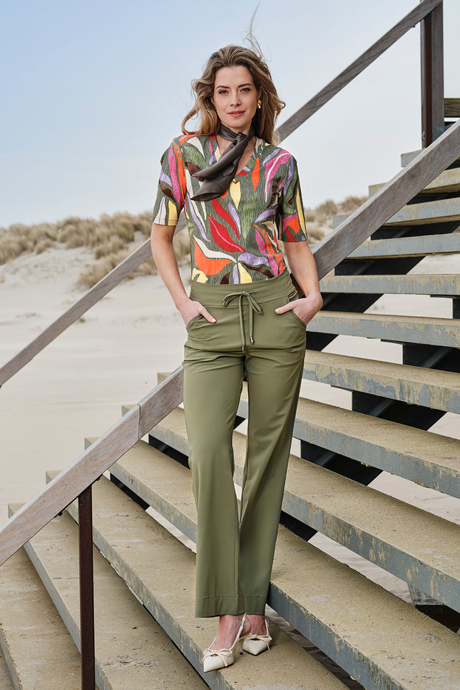 Mi Piace Travel Top Summer Leaf Dance Print Olive 202271 Stretchshop.nl