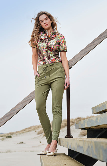 Mi Piace Travel Blouse Branches Print Olive 202031 Stretchshop.nl