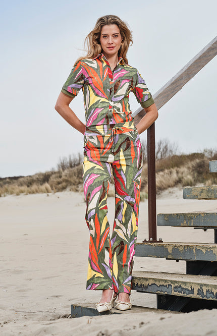 Mi Piace Heavy Travel Broek Summer Leaf Dance Print Olive 202136 Stretchshop.nl