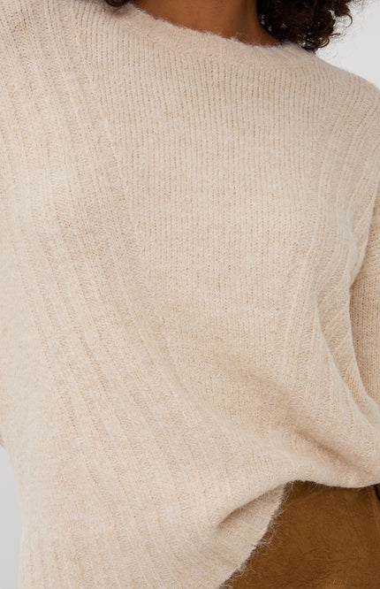 Sweater Diagonal Lines Light Sand F25.18500