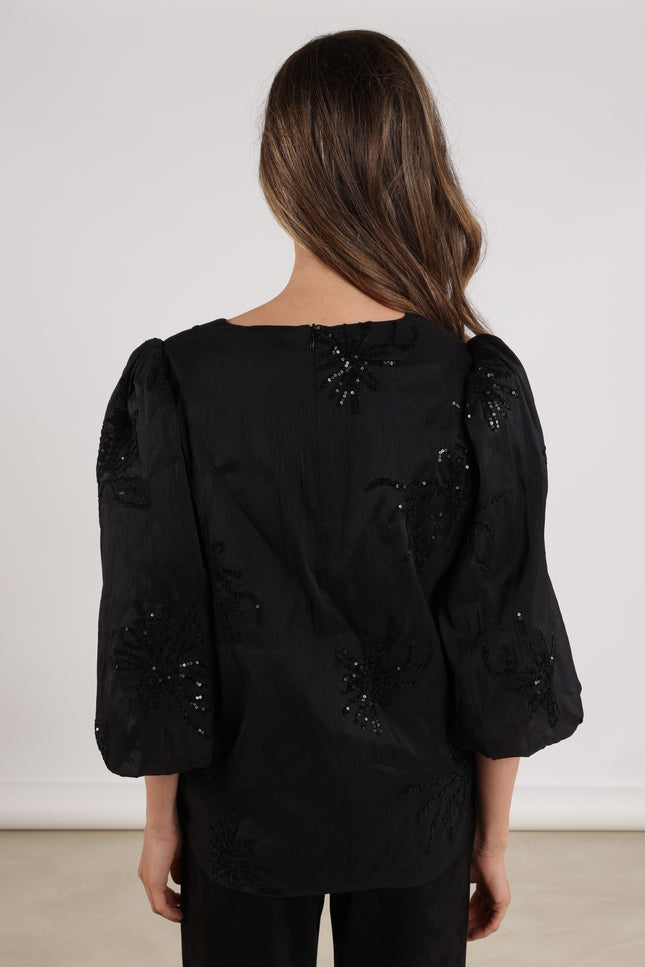 Blouse Delilah Embroidery Black NKF02001