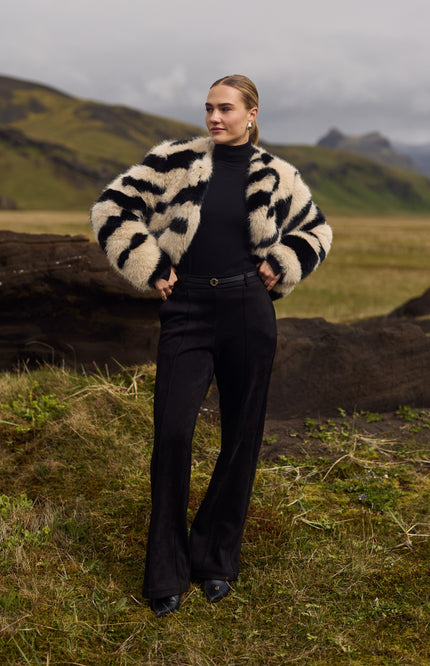 Broek Jill Suedine Black NKS09054